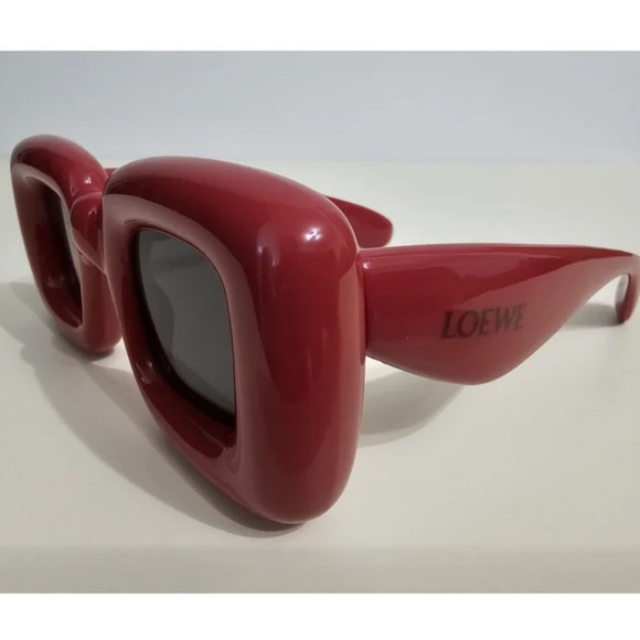 Loewe Inflated Rectangular Red Frame Sunglasses - Picture 4 of 9
